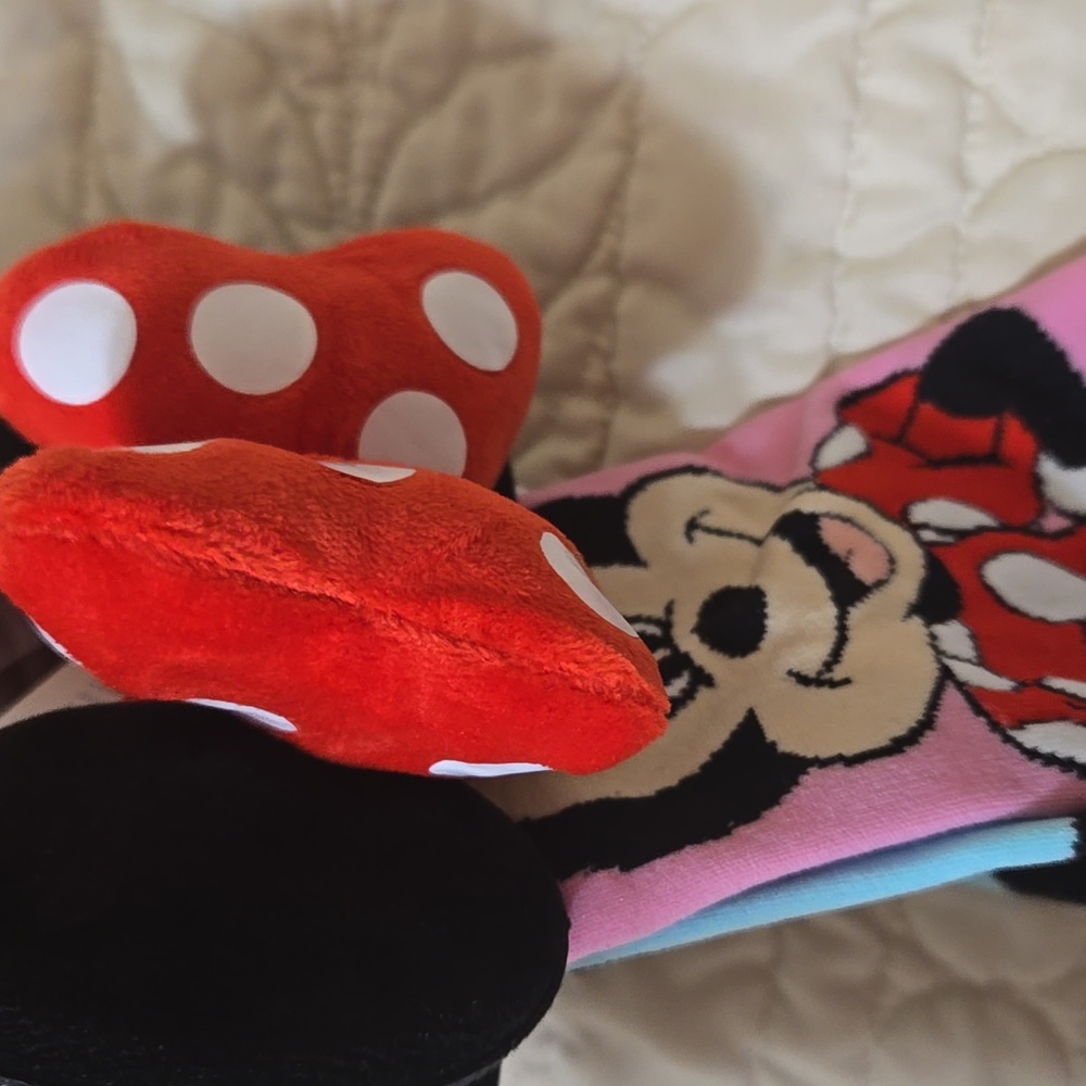 Mickey Mouse Character Socks - Picture 6 of 6